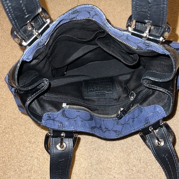 Coach Purse - Picture 3 of 3